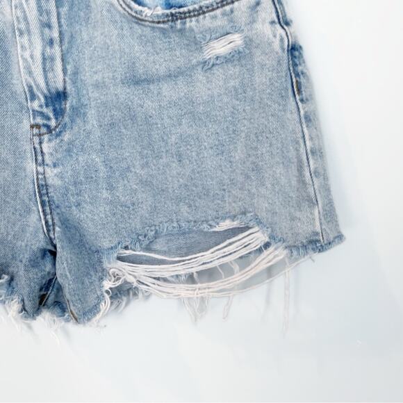 💗 3/$10 💗 BlankNYC Distressed Denim Cutoff Shorts Size 10 - Picture 5 of 10
